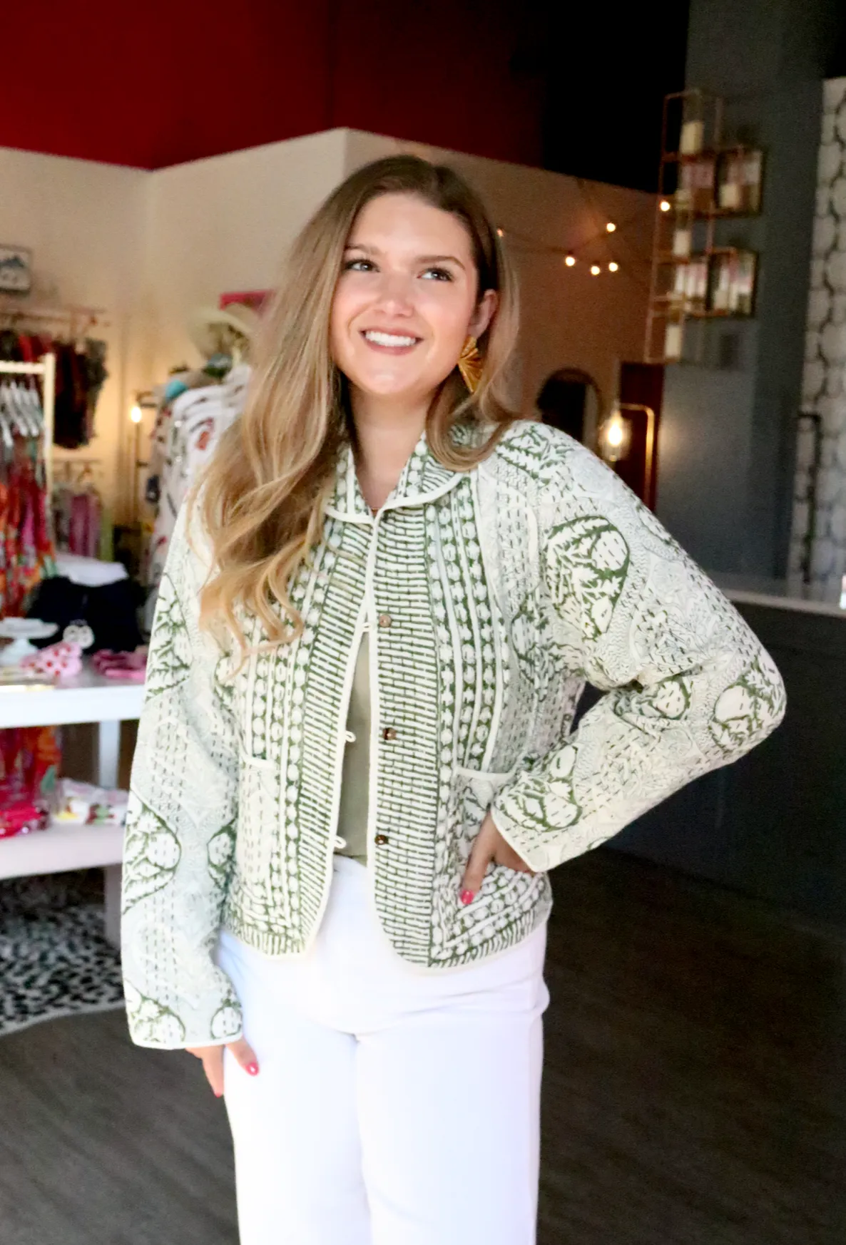 Stylish Green Birdie Jacket - Lightweight & Comfortable Outerwear