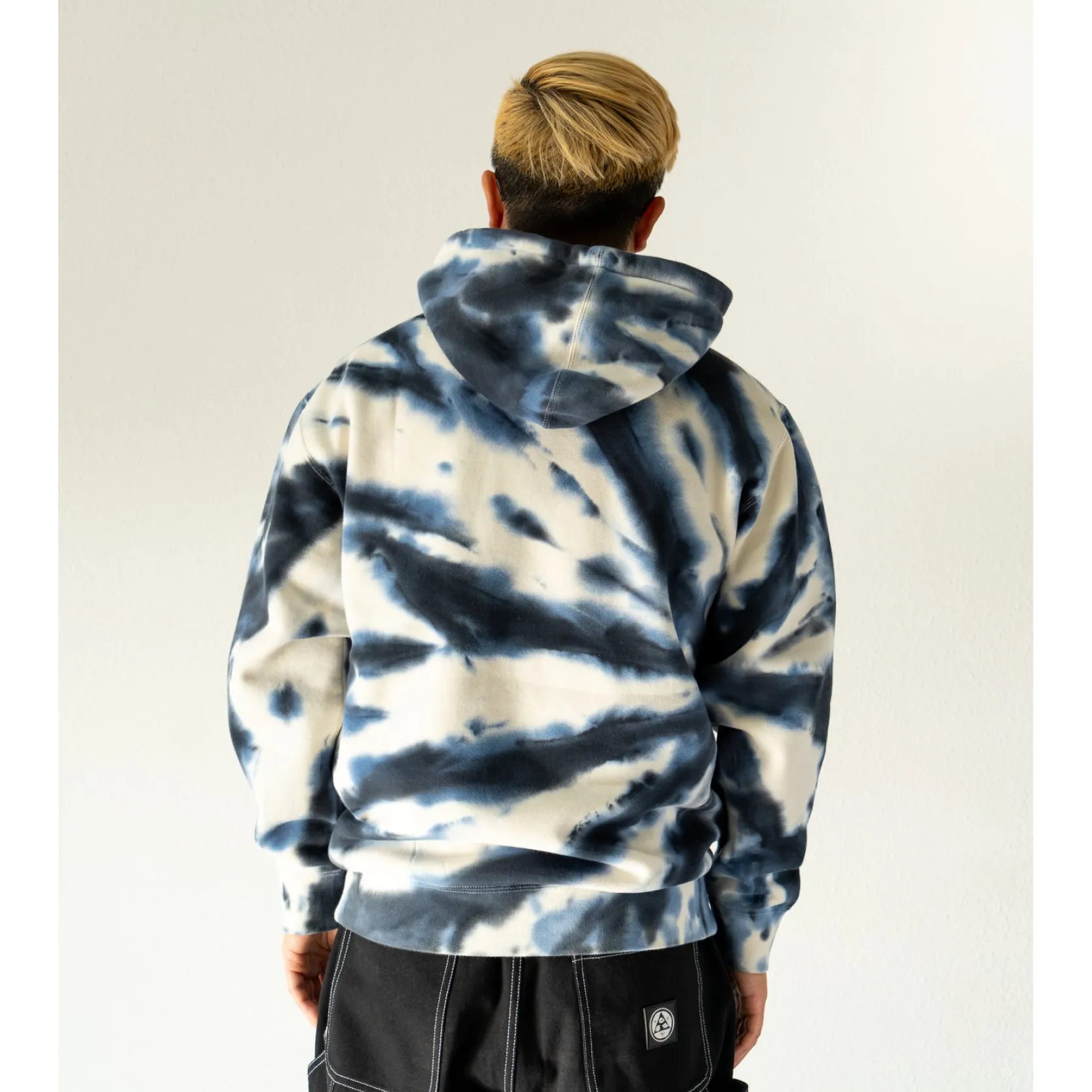 Exner Tie-Dyed Pullover Hoodie - Cloud