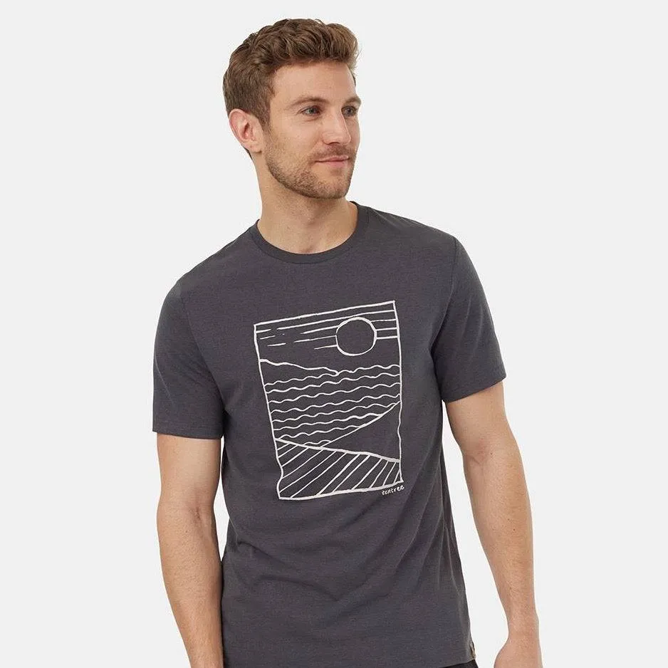 Linear Scenic T-Shirt