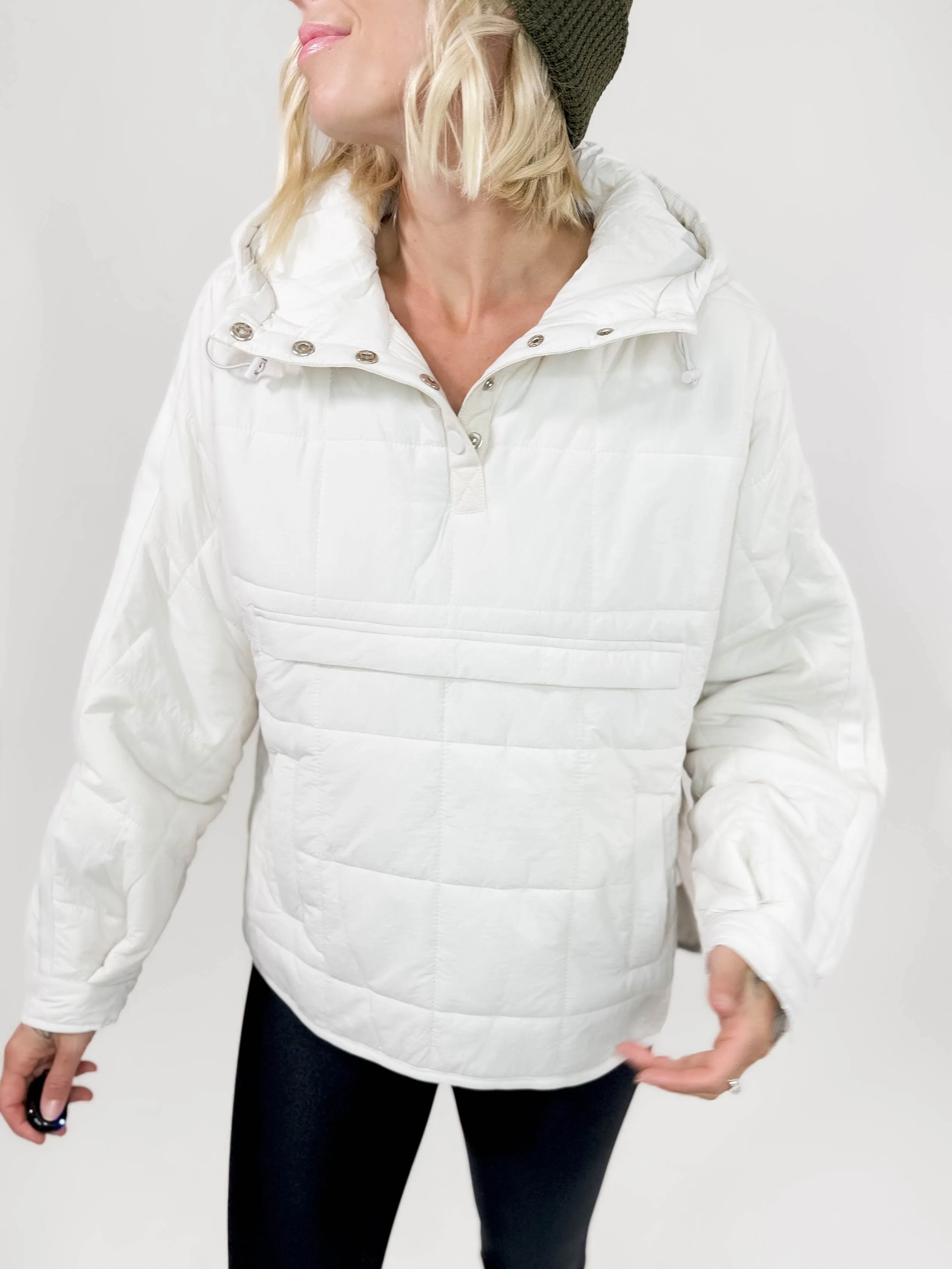 Misty Puffer Pullover- ECRU